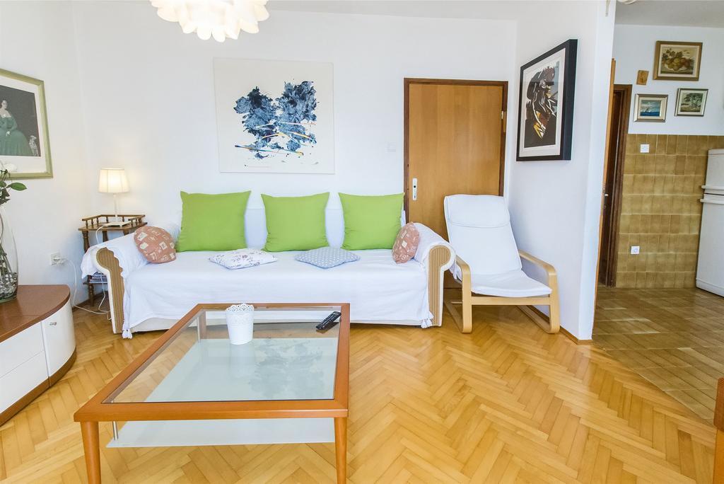 Apartment Zorka Makarska Exteriör bild