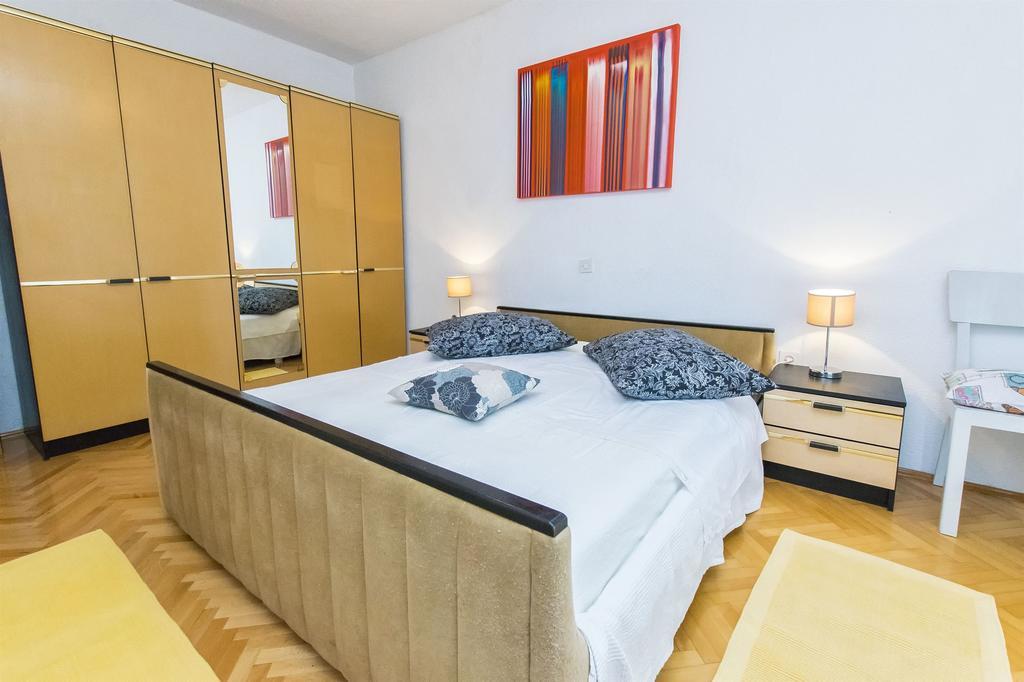Apartment Zorka Makarska Exteriör bild
